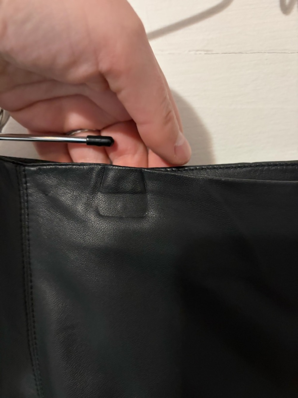 Ralph Lauren Black Real Leather Pencil Skirt with asymmetrical Front Zip - Picture 3 of 8